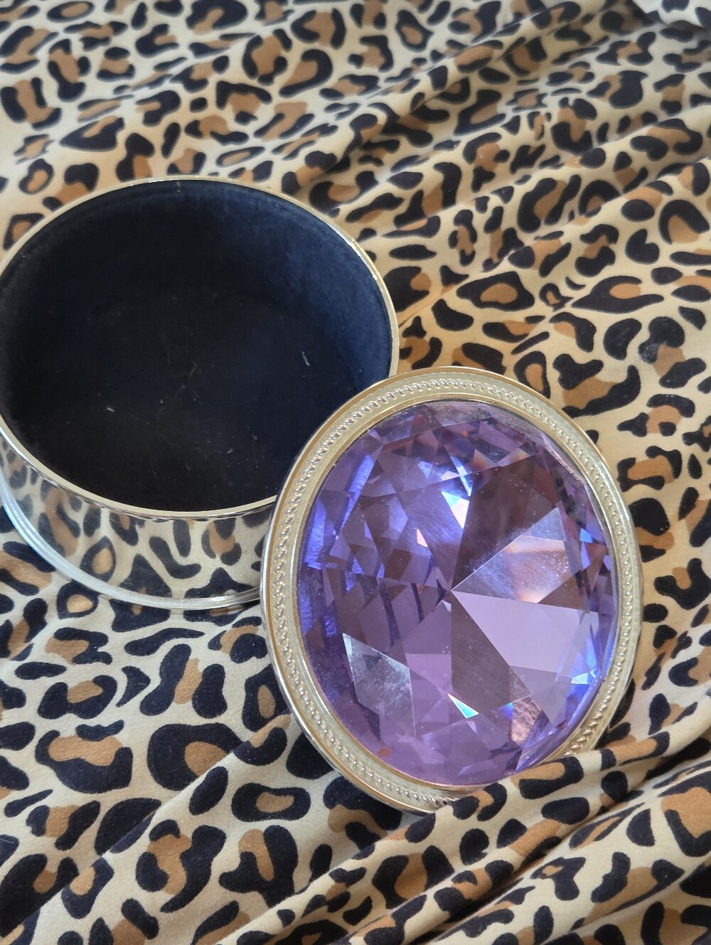 Medium Faceted Purple Jewel Trinket Box - Picture 2 of 3